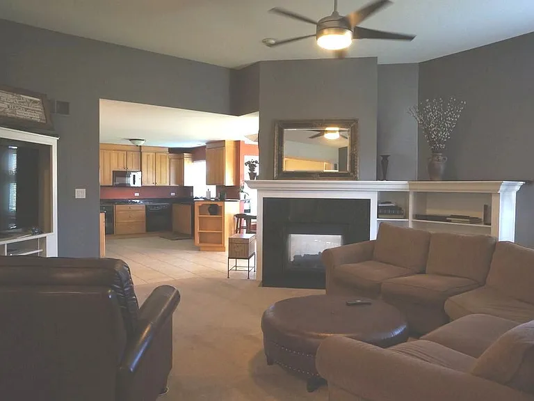 8566 Huckins Dr — Photo 11