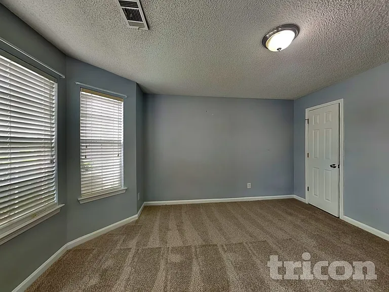 4828 Triger Ln — Photo 14