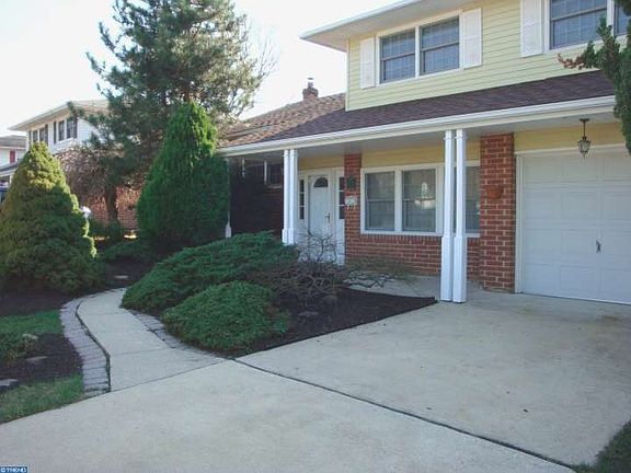 2nd image of 2726 Fawkes Dr