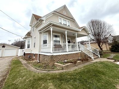 553 S 4th Ave, Middleport, OH, 45760