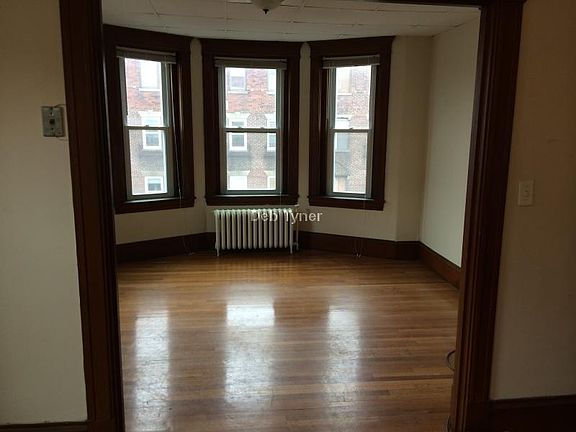 3rd image of 259 Washington St #12