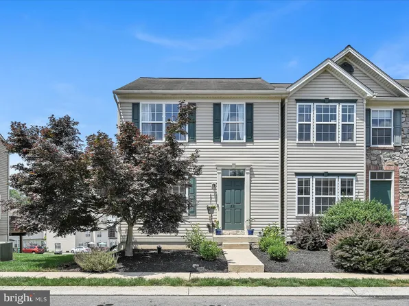 231 Cartledge Ln, Millersville, PA 17551