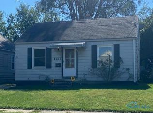 1121 Slater St, Toledo, OH 43612
