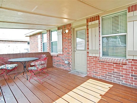 5th image of 2910 Sheridan Ln