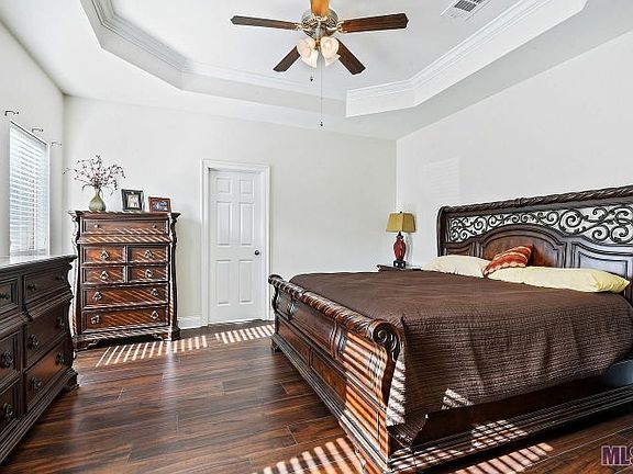 5th image of 43039 Emily Dr