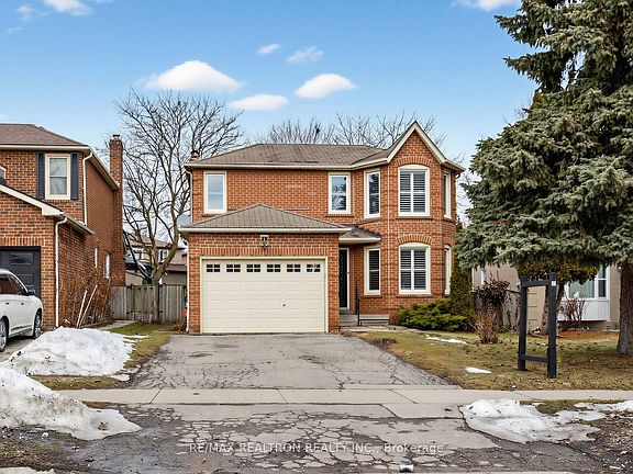 2nd image of 36 Ravenscroft Rd