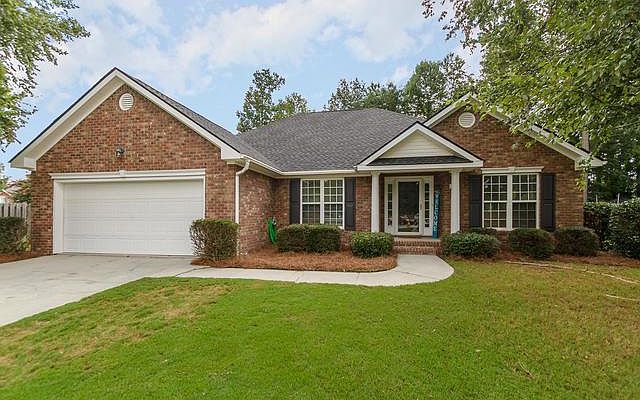 1st image of 2081 Lake Forest Dr