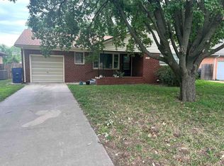 330 S Derby Ave, Derby, KS 67037