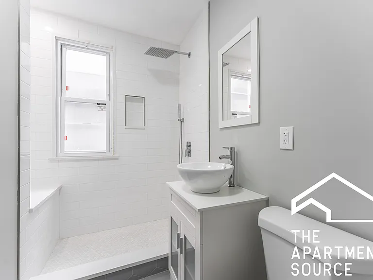 1923 N Pulaski Rd #2 — Photo 13