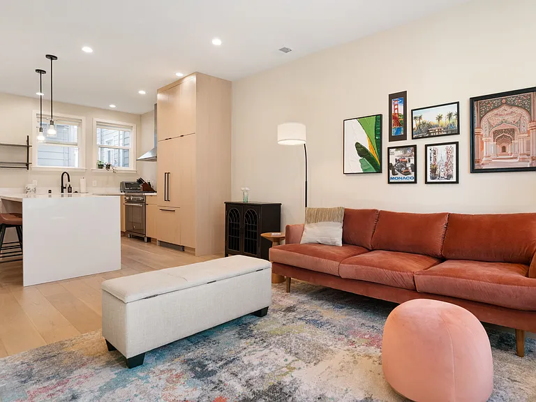 1492 Larkin St #3 — Photo 4