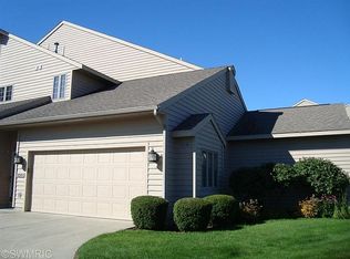 3551 Marina View Point, Muskegon, MI 49441
