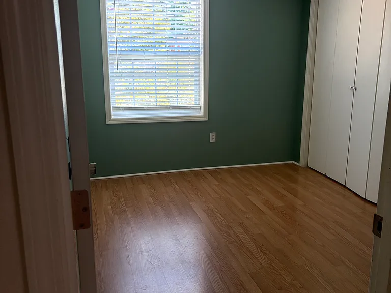 665 SE Vera Ave — Photo 16
