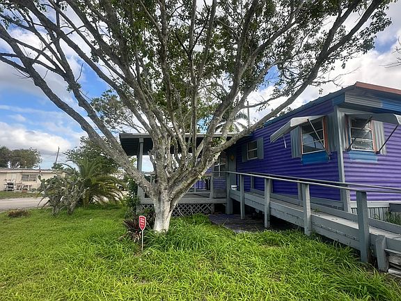 3rd image of 2961 Plumosa Ln #H