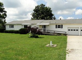 393 Pole Lane Rd, Marion, OH 43302