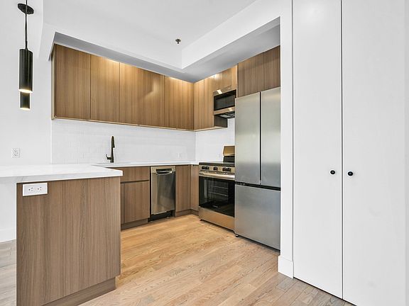 5th image of 14-09 31st Ave #1-G