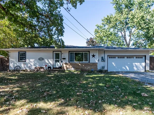 509 N Seymour St, Sullivan, IL 61951