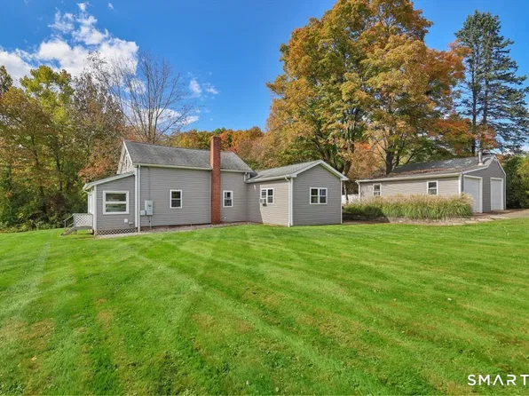 35 Coles Road, Cromwell, CT 06416
