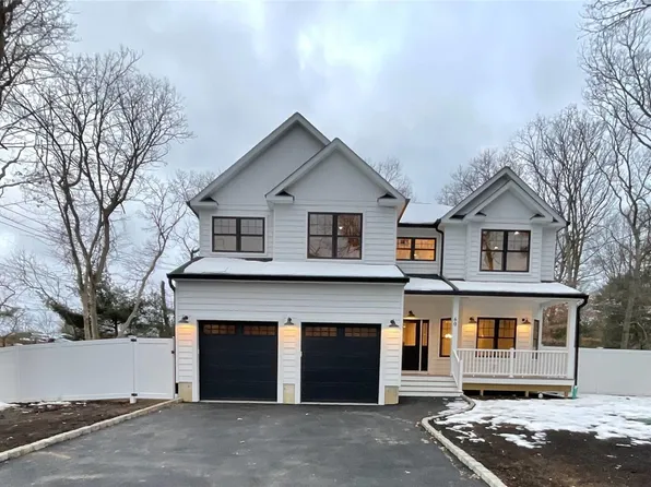 60 Gibbs Pond Road, Nesconset, NY 11767