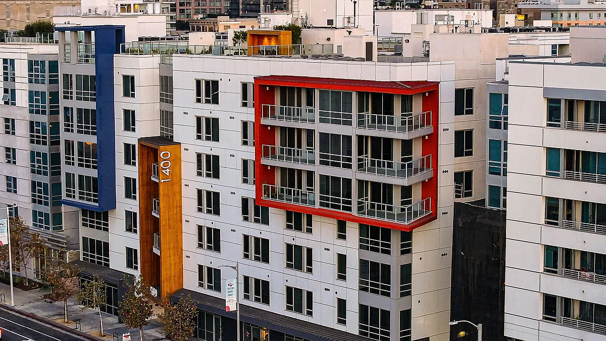 Building Photo - 1400 FIG Apartments