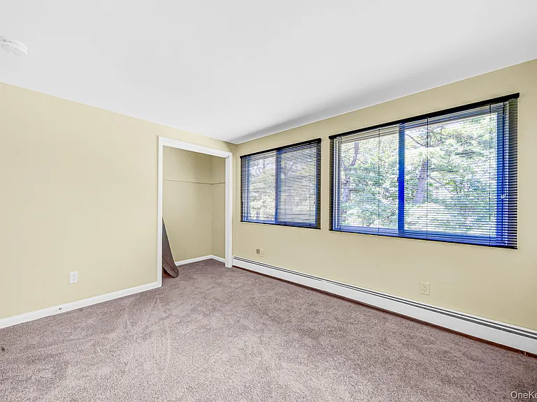 1394 Main Rd — Photo 20