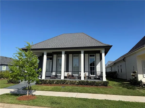 133 Bay Tree Manor Dr, Covington, LA 70433