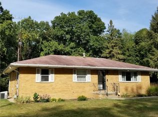 660 Springdale Dr, Akron, OH 44310