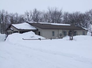5775 210th Ave, Newell, IA 50568