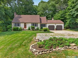 11 Kitteridge Hill Rd, Old Saybrook, CT 06475