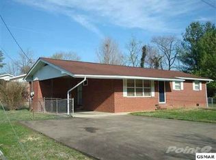 3249 Black Oak St, Pigeon Forge, TN 37863