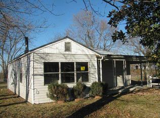 381 E Main St, Colcord, OK 74338