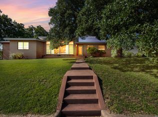 207 WALNUT St, Fredericksburg, TX 78624