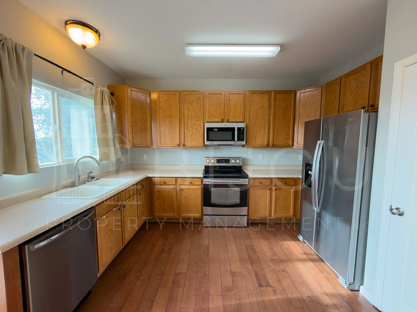 Springs Ranch Home — Photo 3
