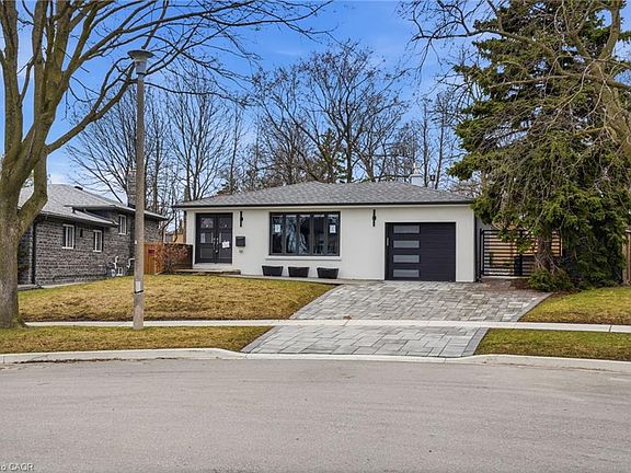 2nd image of 23 Logstone Cres