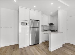 5991 SW 76th St APT C2, Miami, FL 33143
