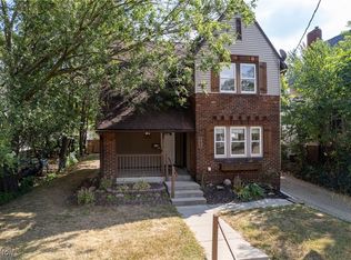 555 Brittain Rd, Akron, OH 44305