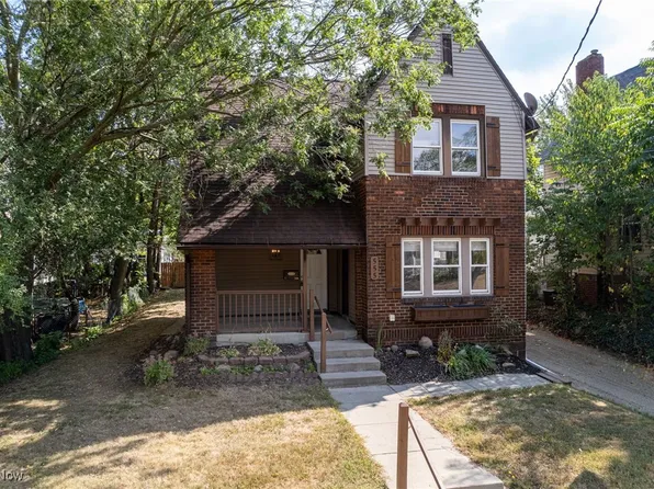 555 Brittain Rd, Akron, OH 44305