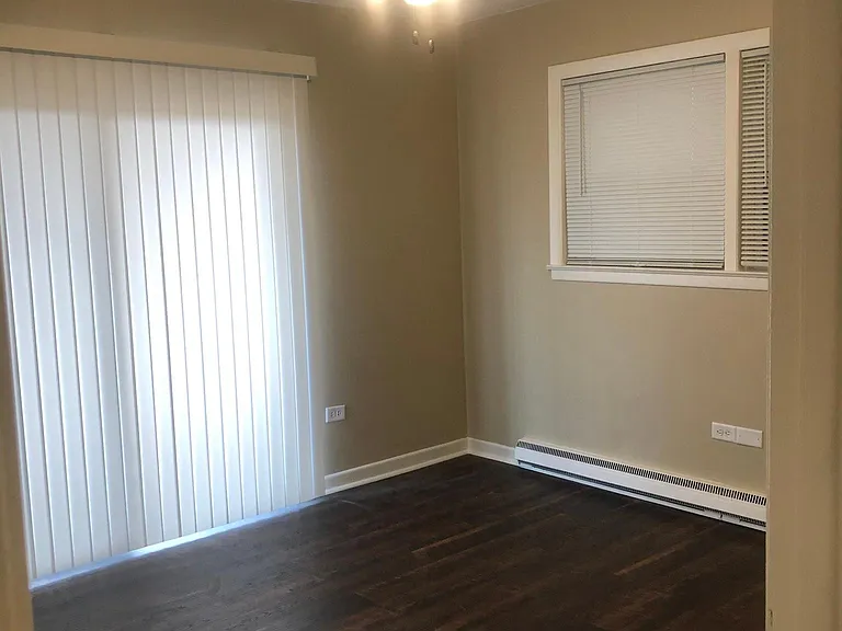 5640 S Archer Ave #1 — Photo 18