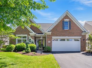 156 Shoreline Dr, Mcmurray, PA 15317