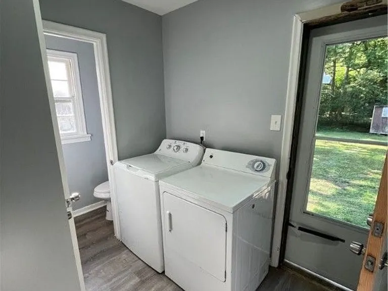 8307 Trout Ln — Photo 10
