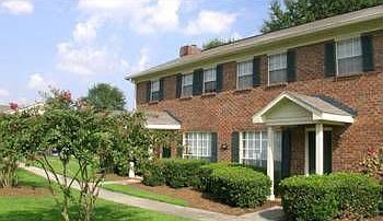 2nd image of 201 Wiloaks Dr APT A