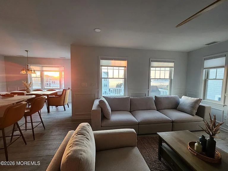 447 Highway 35 N — Photo 14