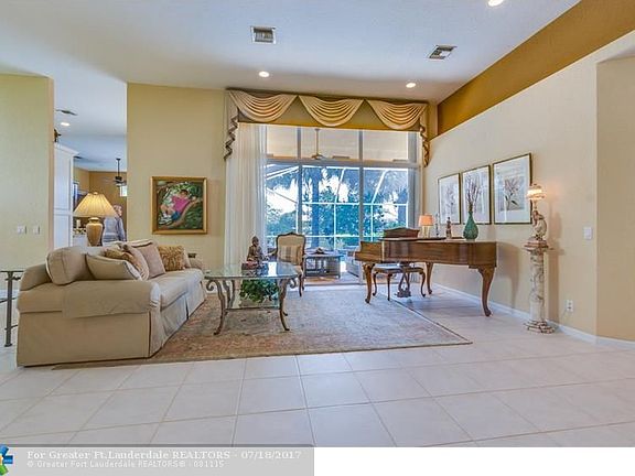 4th image of 7164 NW 67th Way