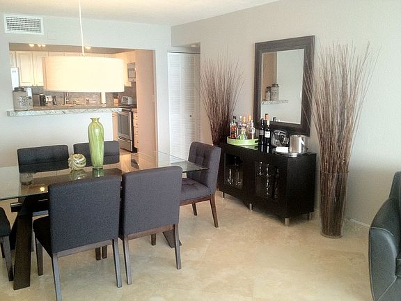 Living / Dining Room Combo