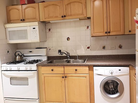2nd image of 3846 25th Ave APT 1