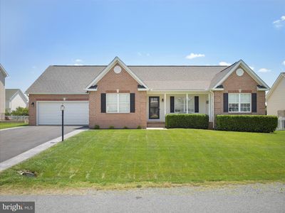 101 Carrera Ct, Inwood, WV, 25428