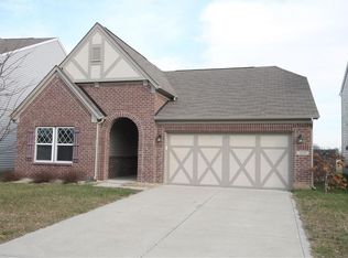 2020 Lakecrest Dr, Columbus, IN