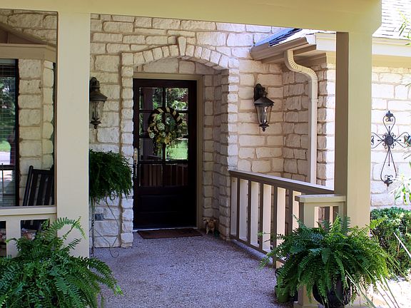 2nd image of 9619 Oak Springs Dr