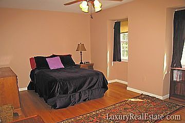 5th image of 6002 Williamsburg Blvd