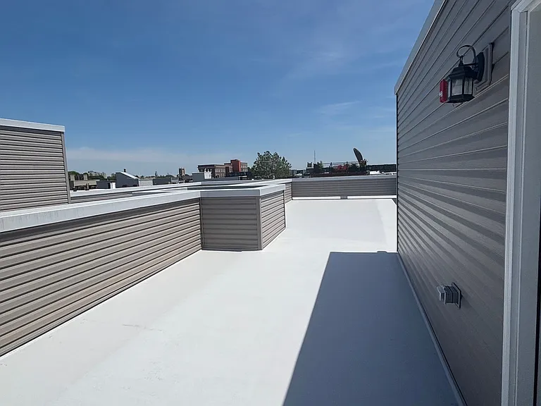 1430 S 6th St #3 — Photo 3