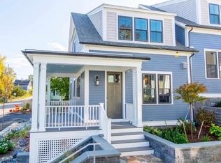 15 Castle St #2, East Greenwich, RI 02818